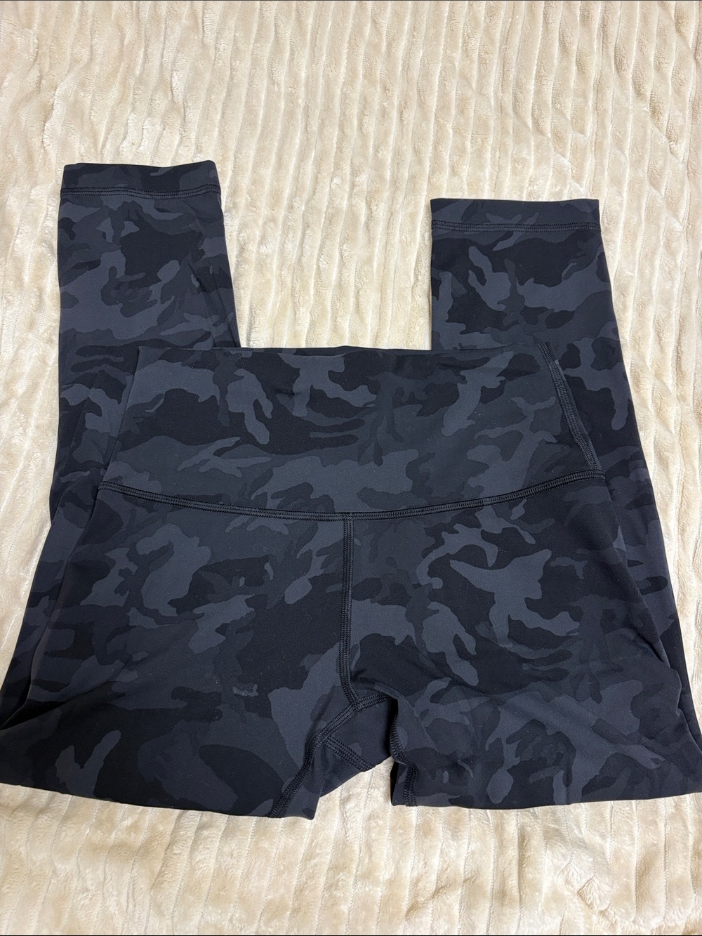 Women’s Wunder Train Black Camo Leggings 21” Lululemon